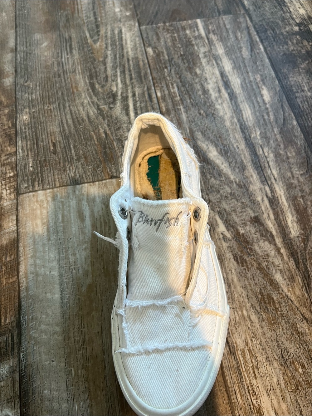 Blowfish White Frayed Slip-On Kids Sneaker